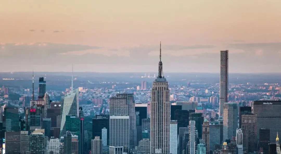Read more about the article Unlock Your Dream Investment Banking Career with One Strategy Group